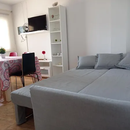 Apartamento Mafasca, Comodo E Silenzioso, Terrazza E Cortile, Wi-fi
